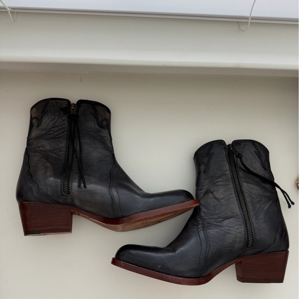 Free People New Frontier Western Boot Navy Size 20 (40). Western Boho - Picture 4 of 7